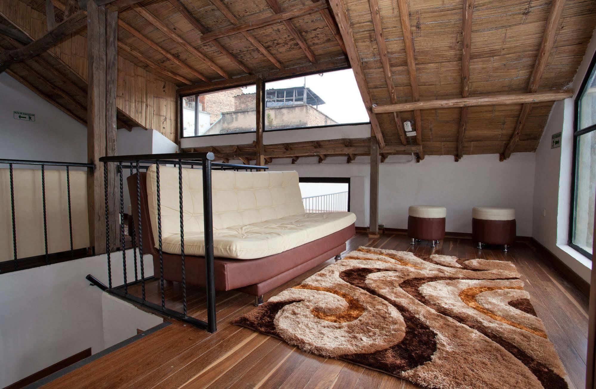 Arche Noah Boutique Hostel Bogota Exterior photo